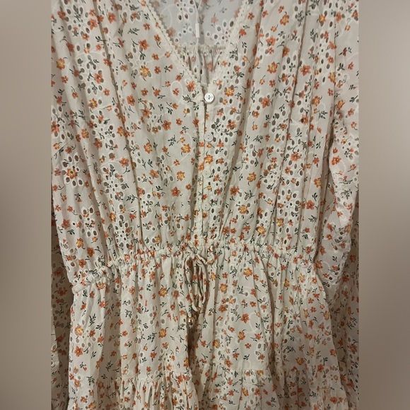 Kivari floral dress - Picture 3 of 4